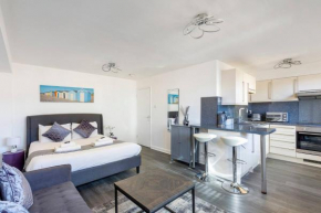 Fabulous Studio In Centre Of St James Street